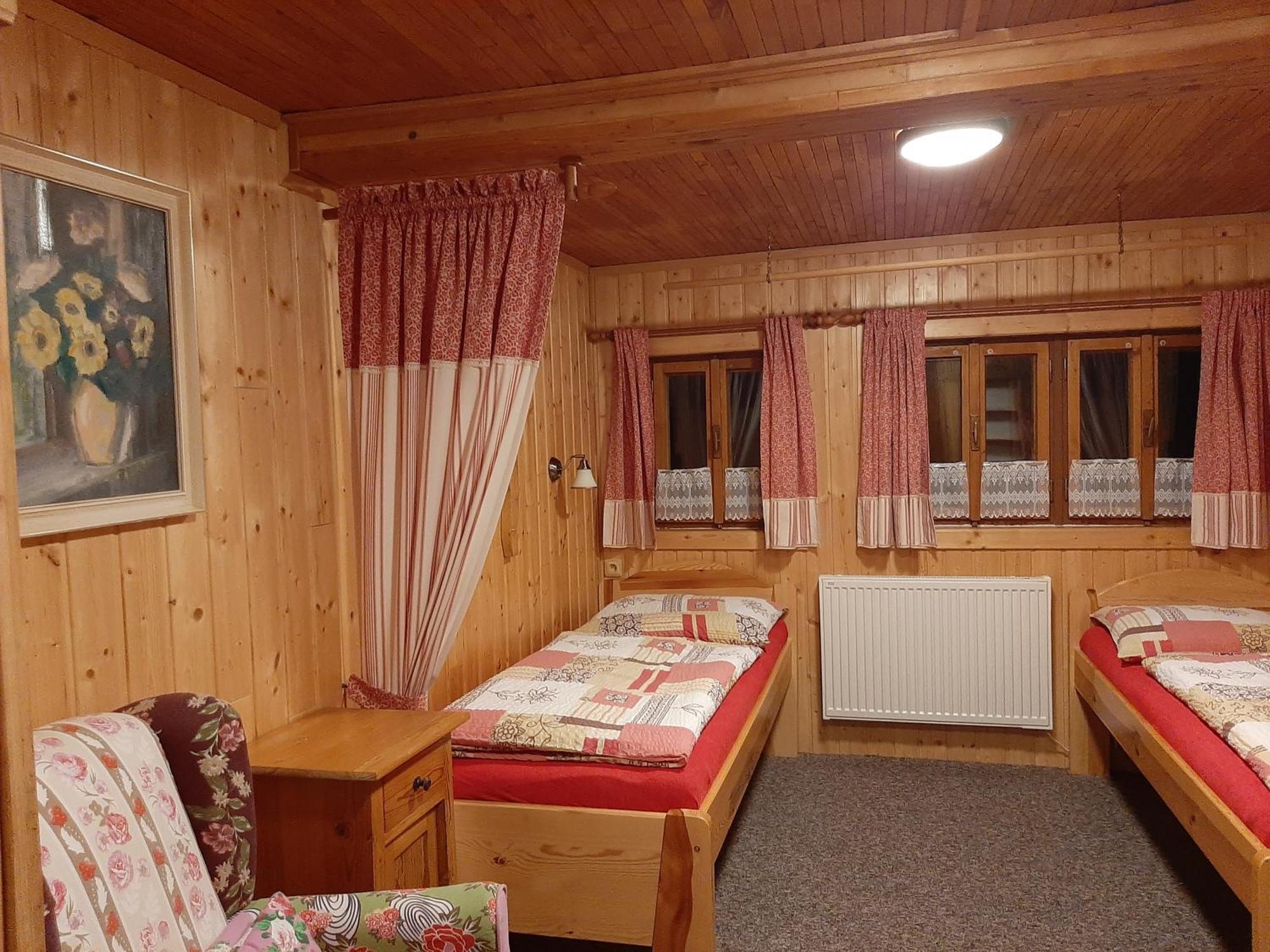 Bouda Na Ceste Pec pod Snezkou Luaran gambar